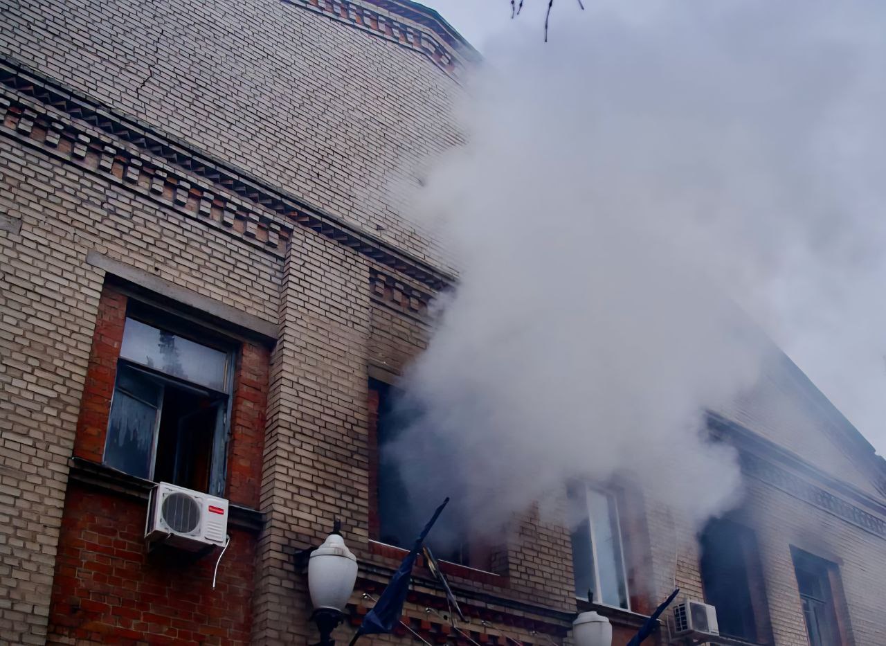 Масована атака на Дніпропетровщину: численні пошкодження, є постраждалі